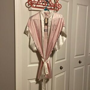 Brand New Victoria’s Secret 2013 Fashion Show Robe